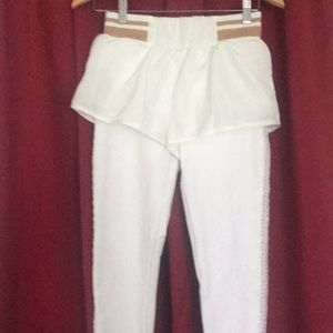 Lime & Vine leggings with shorts! Like new!